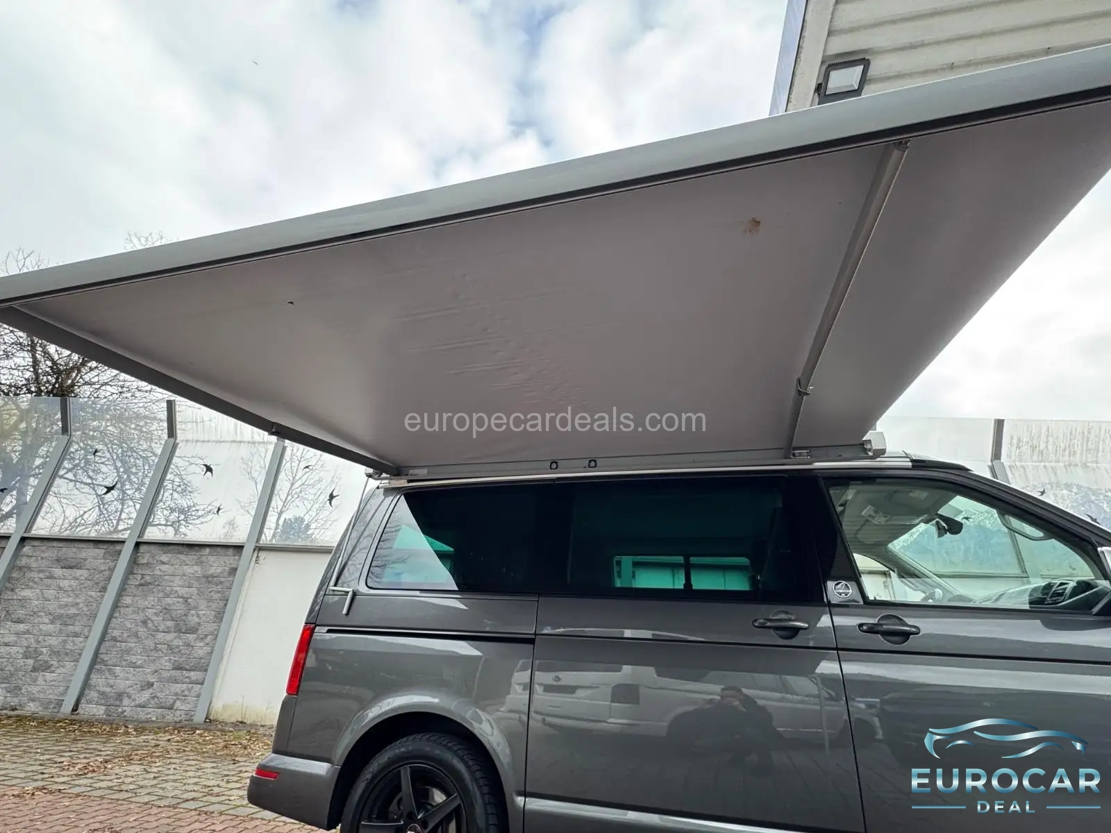 Volkswagen T6 California