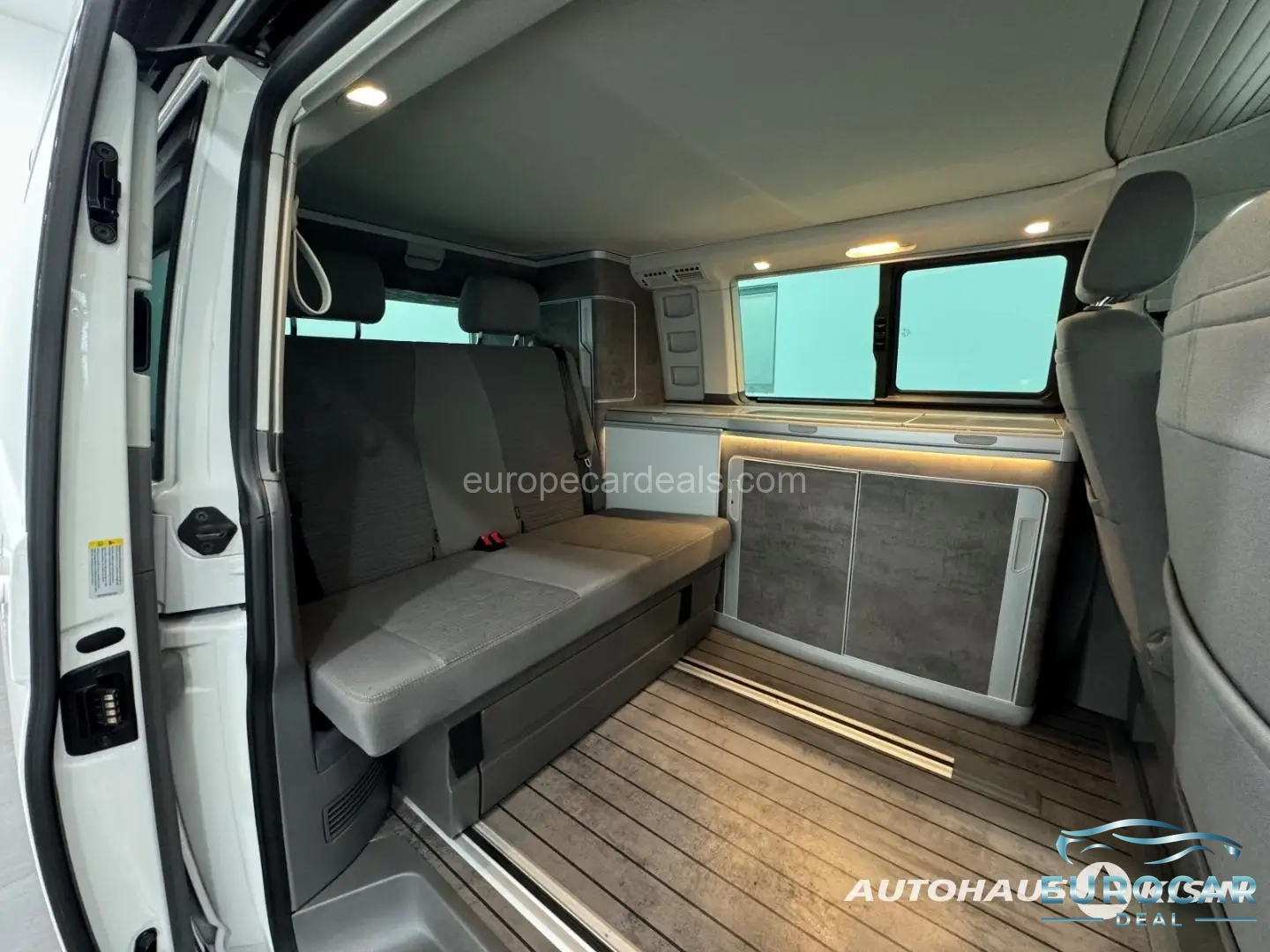 Volkswagen T6 California