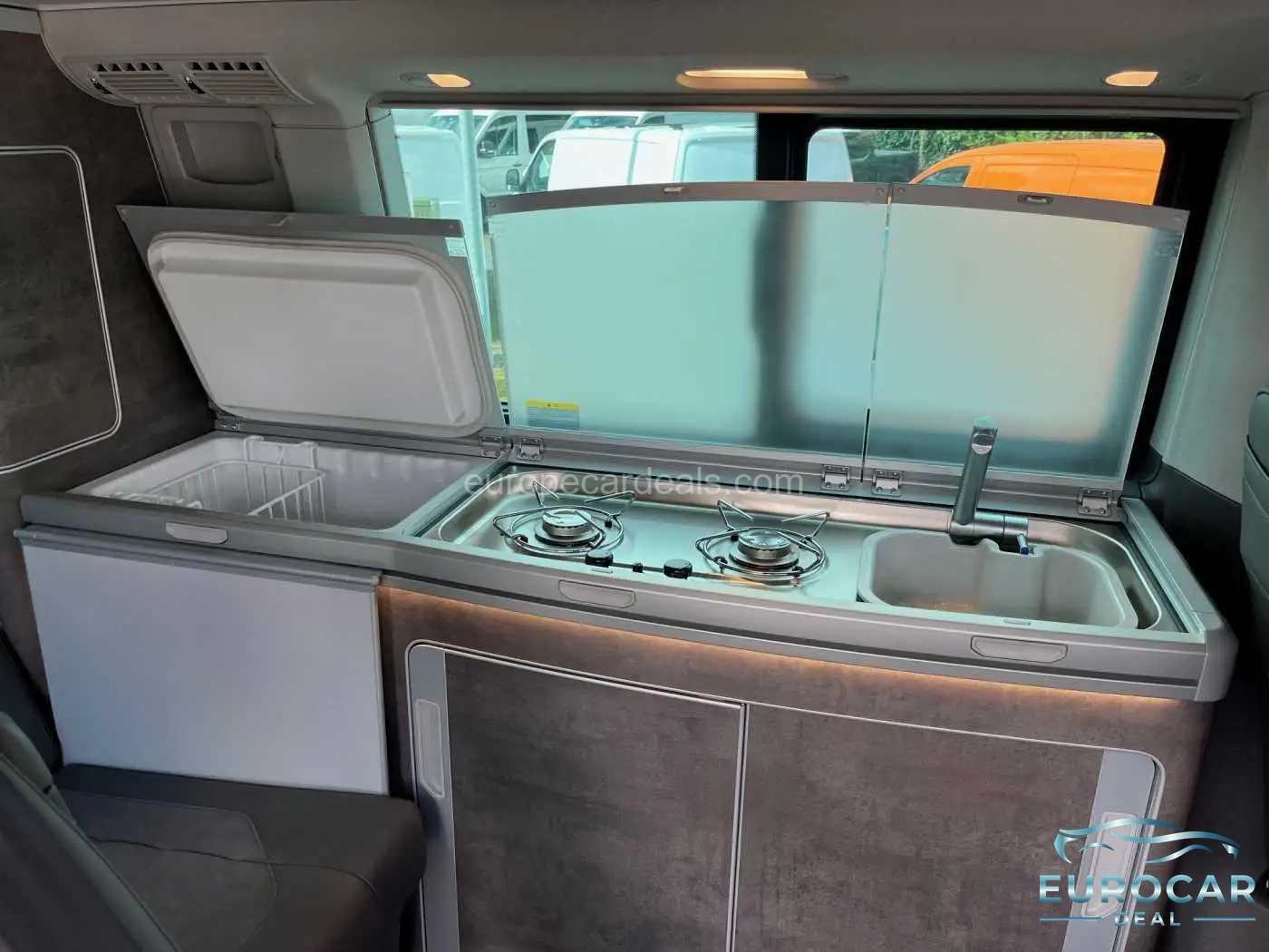 Volkswagen T6 California