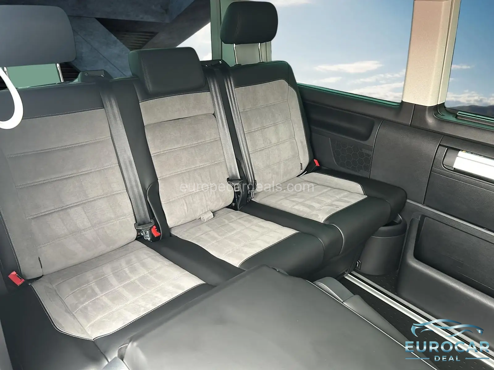 Volkswagen T6 California