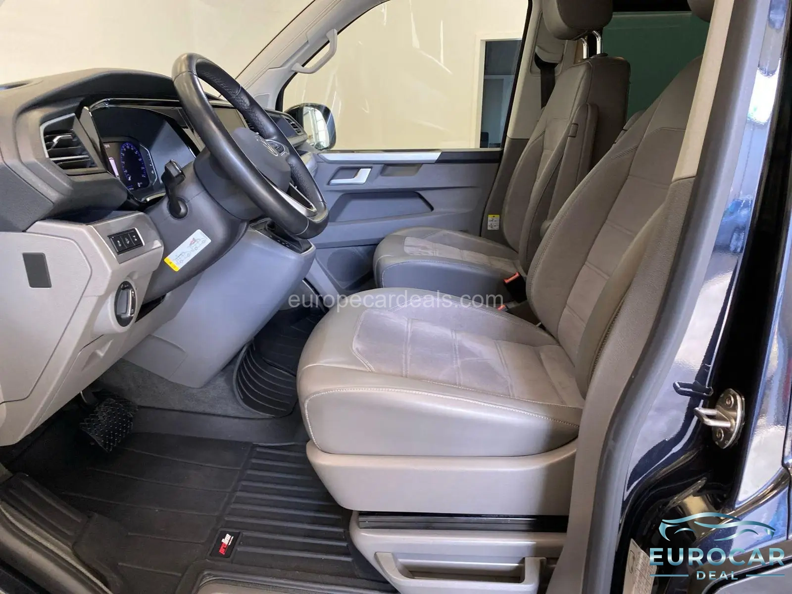 Volkswagen T6 California