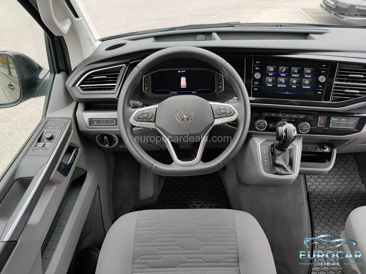 Volkswagen T6 California