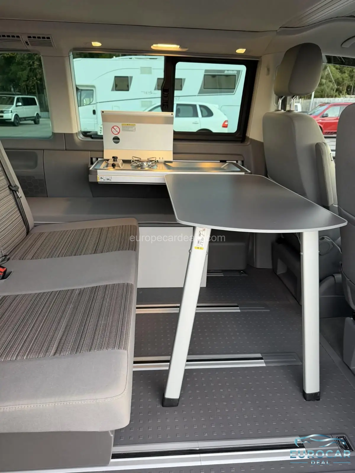Volkswagen T6 California
