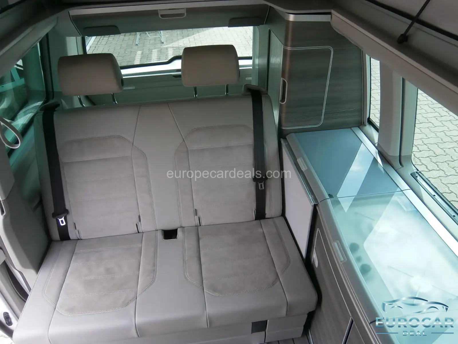Volkswagen T6 California