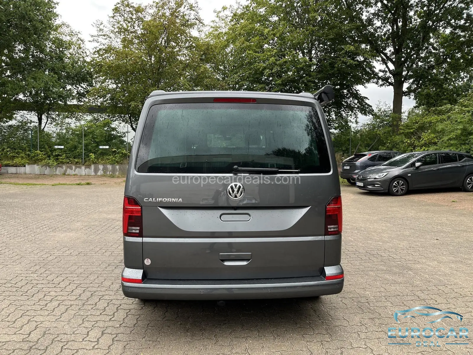Volkswagen T6 California