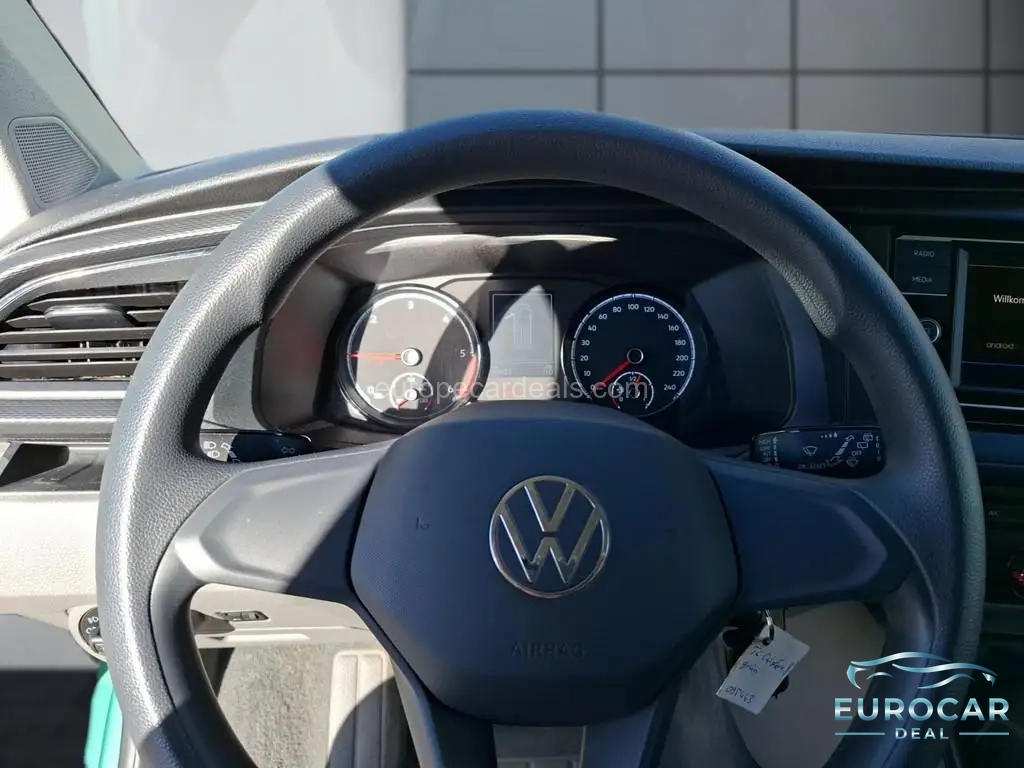 Volkswagen T6 California