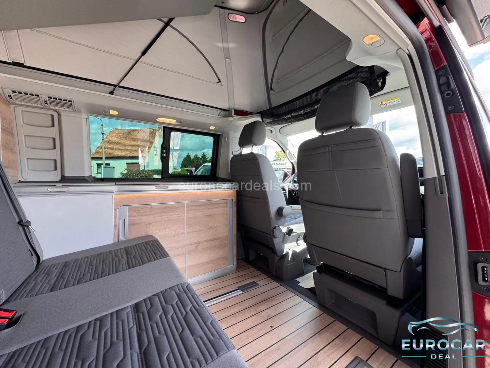 Volkswagen T6 California