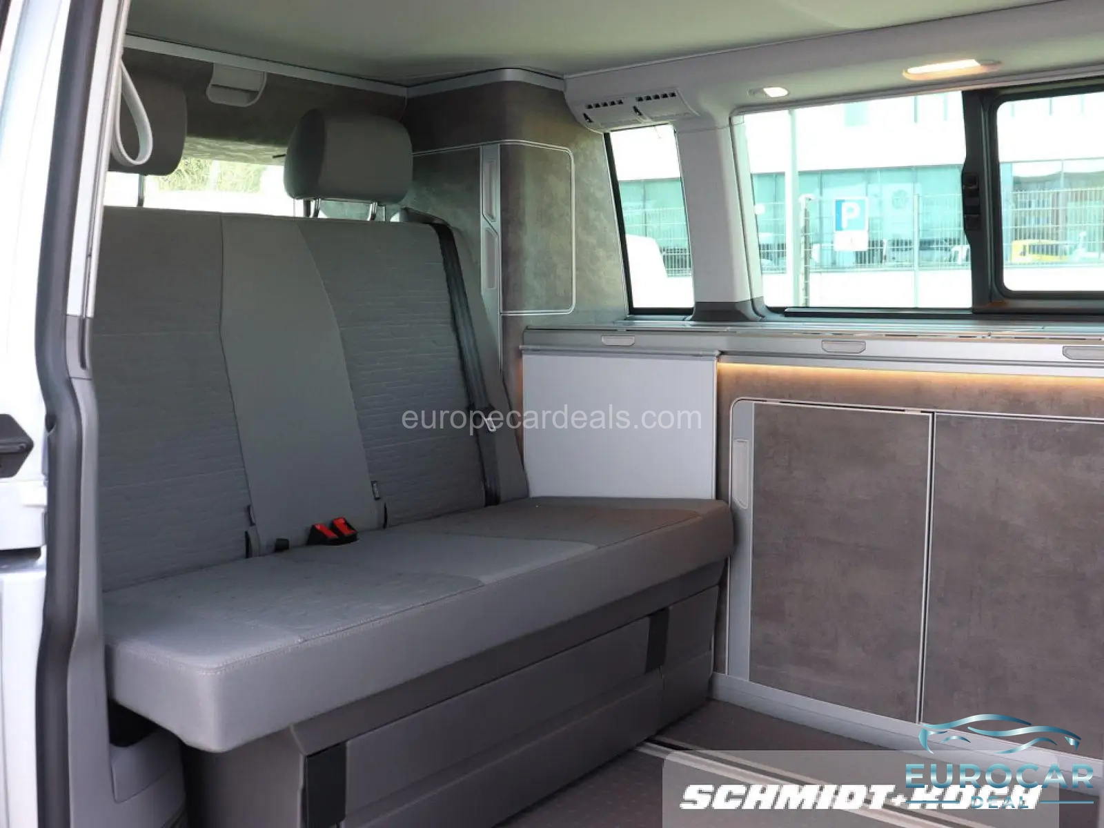 Volkswagen T6 California