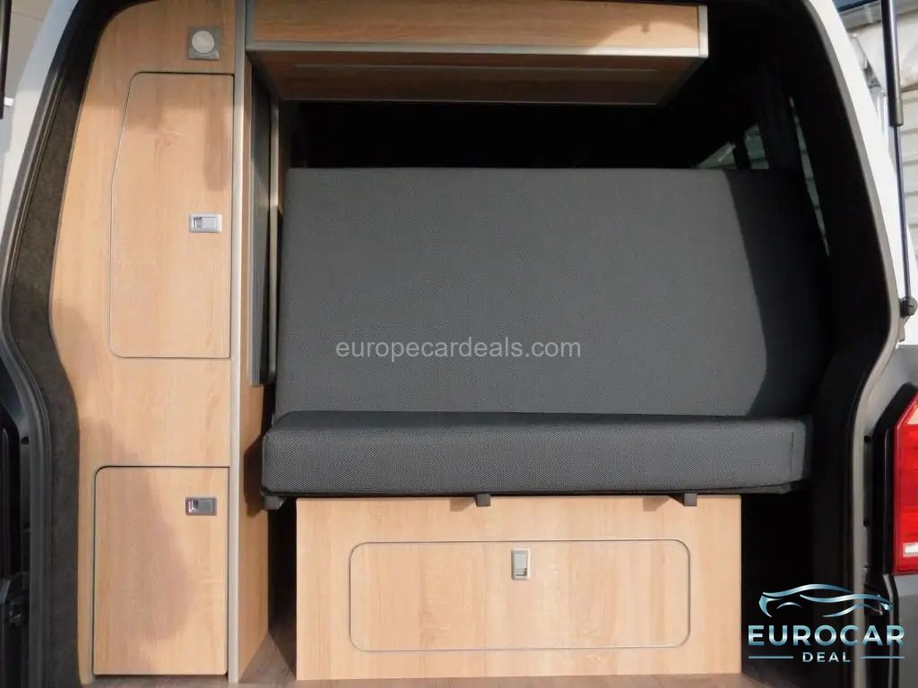 Volkswagen T6 California
