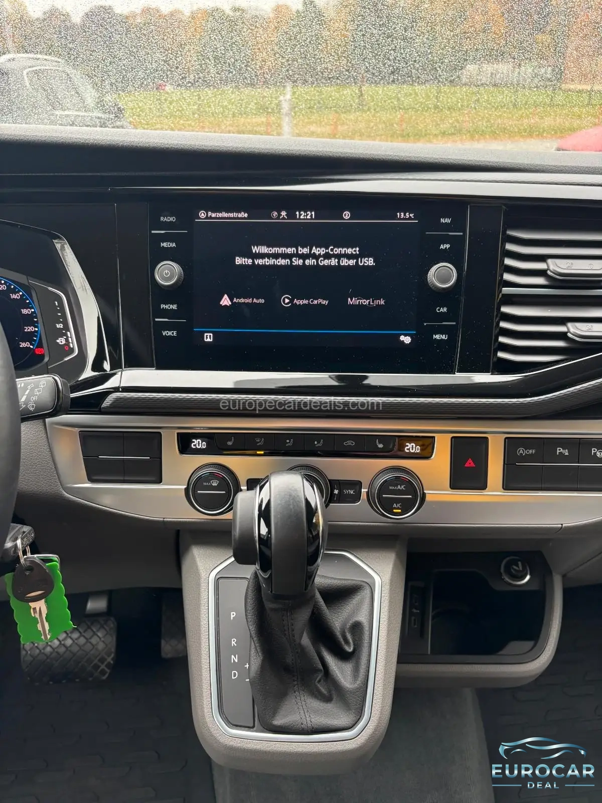 Volkswagen T6 California