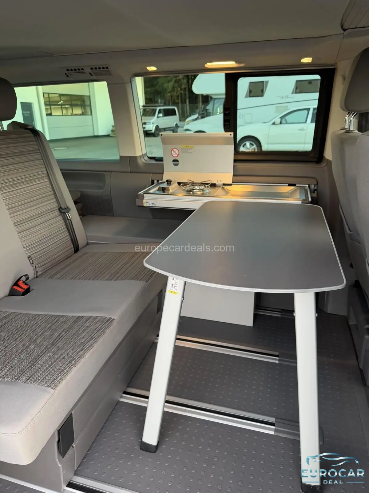 Volkswagen T6 California