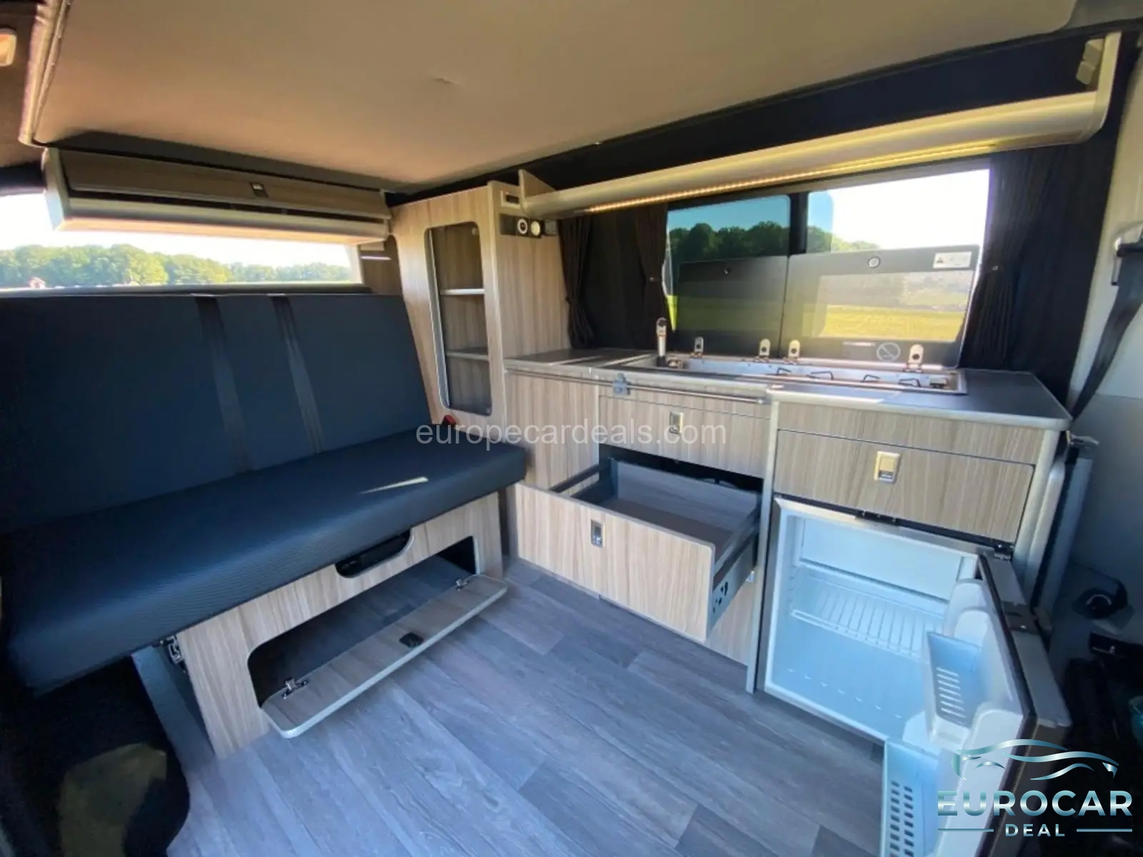 Volkswagen T6 California