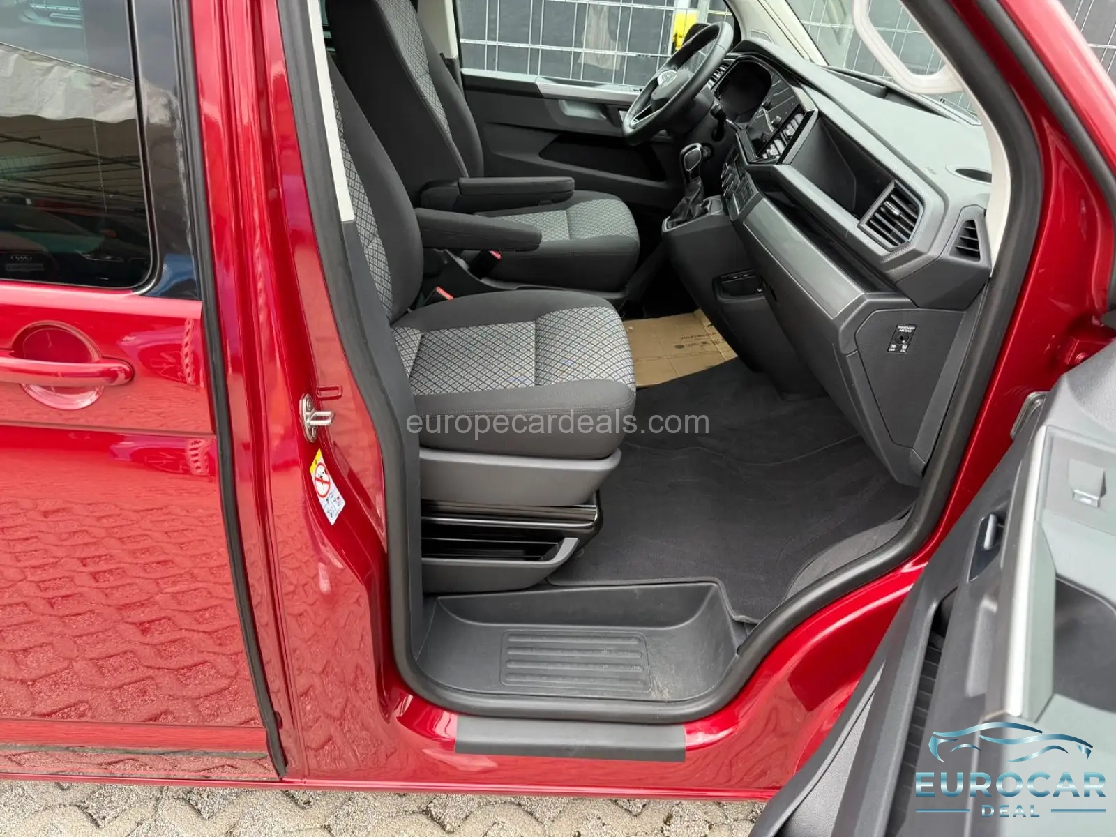 Volkswagen T6 California
