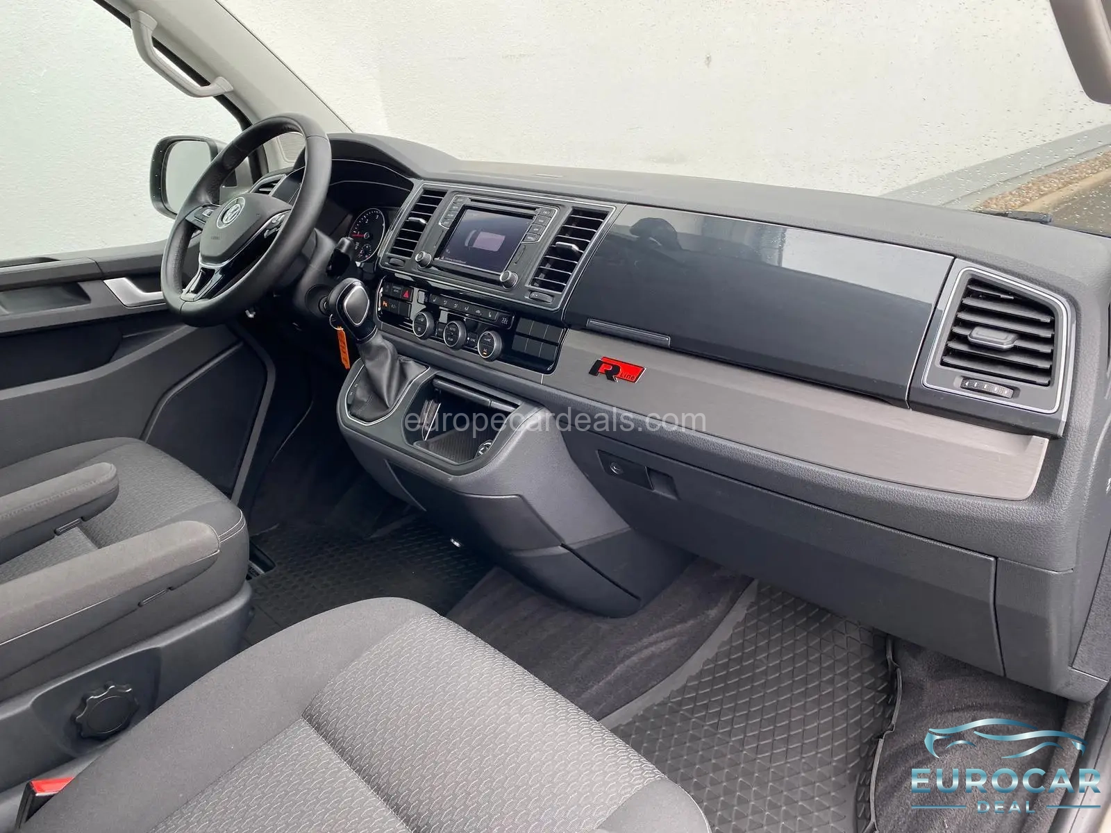 Volkswagen T6 California