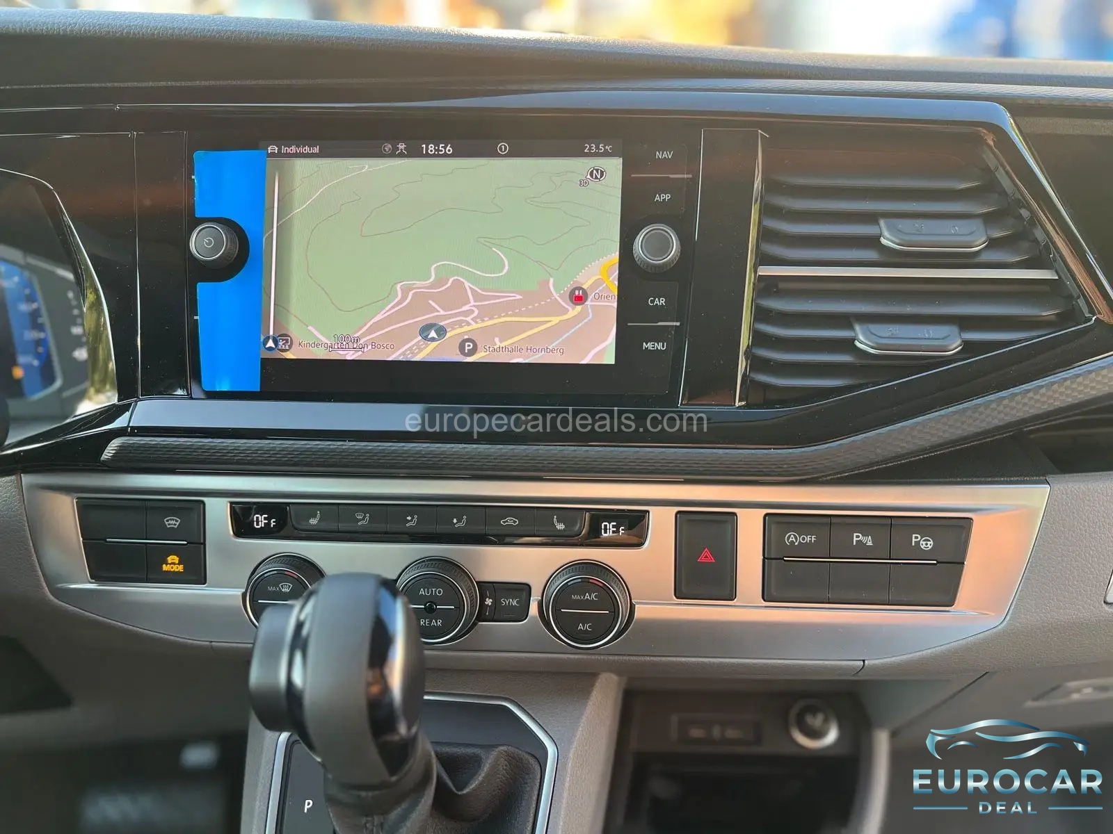 Volkswagen T6 California