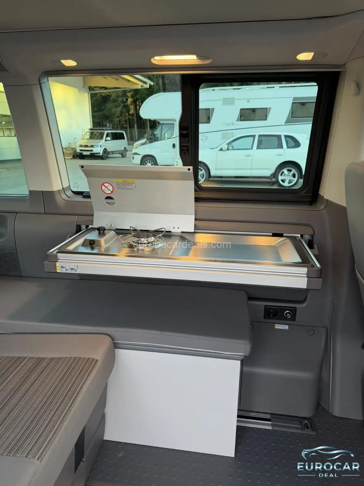 Volkswagen T6 California