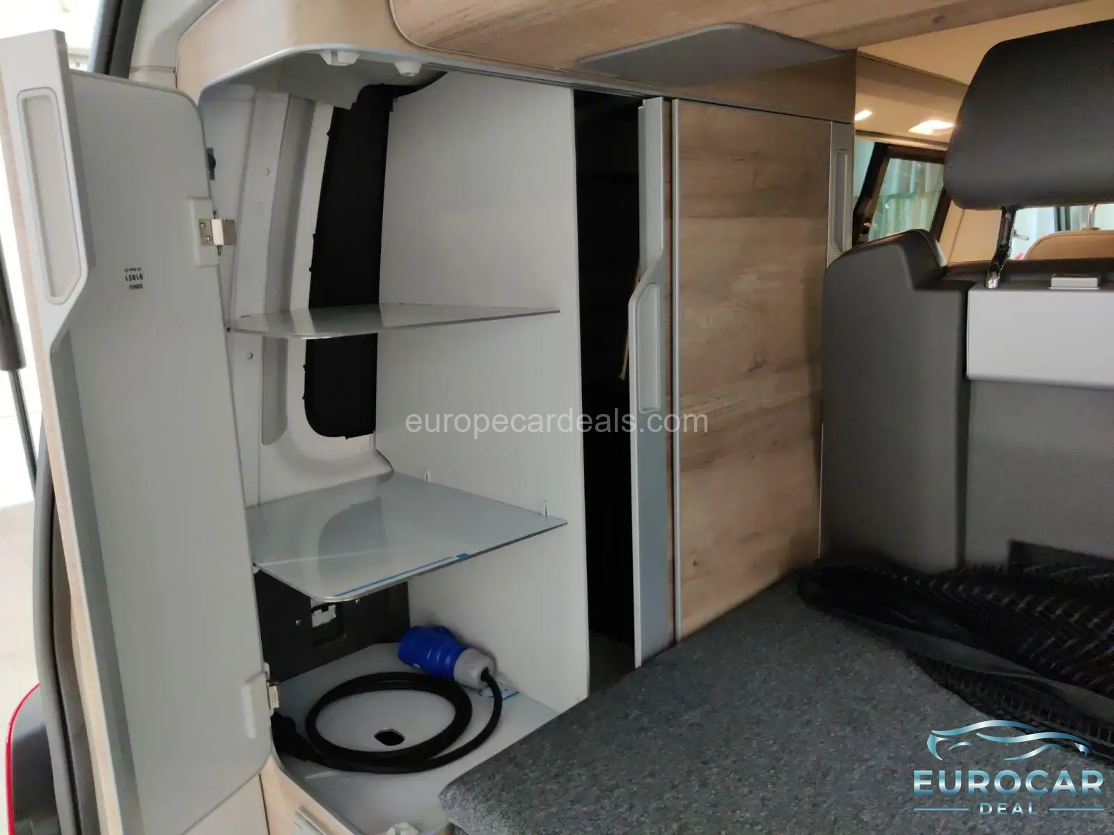 Volkswagen T6 California
