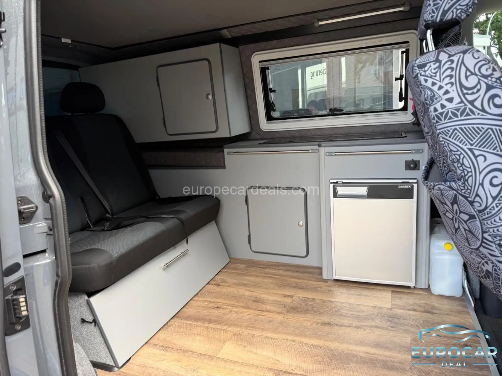 Volkswagen T6 California