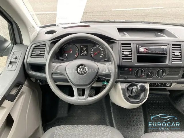 Volkswagen T6 Caravelle