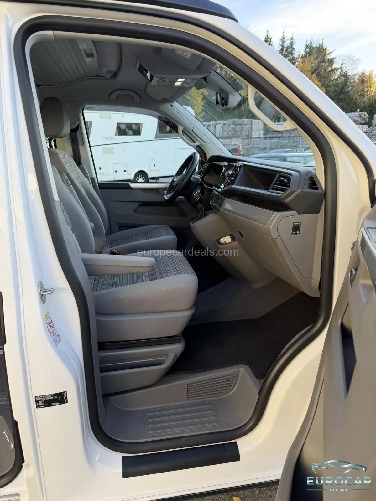 Volkswagen T6 California