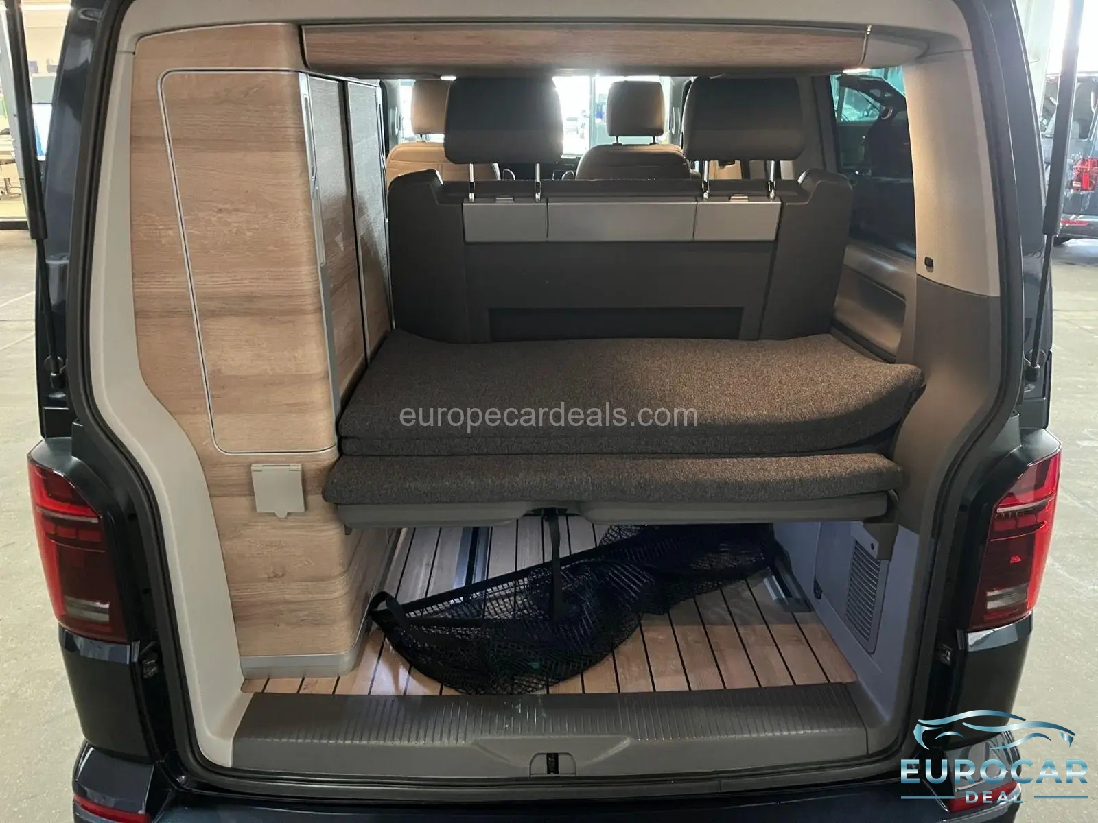Volkswagen T6 California