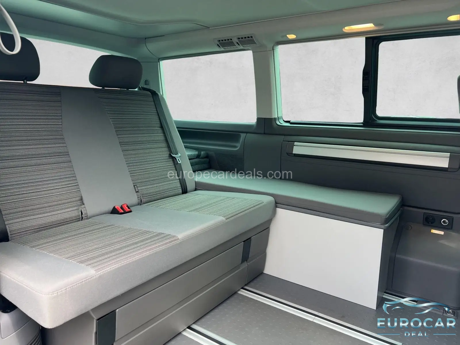 Volkswagen T6 California