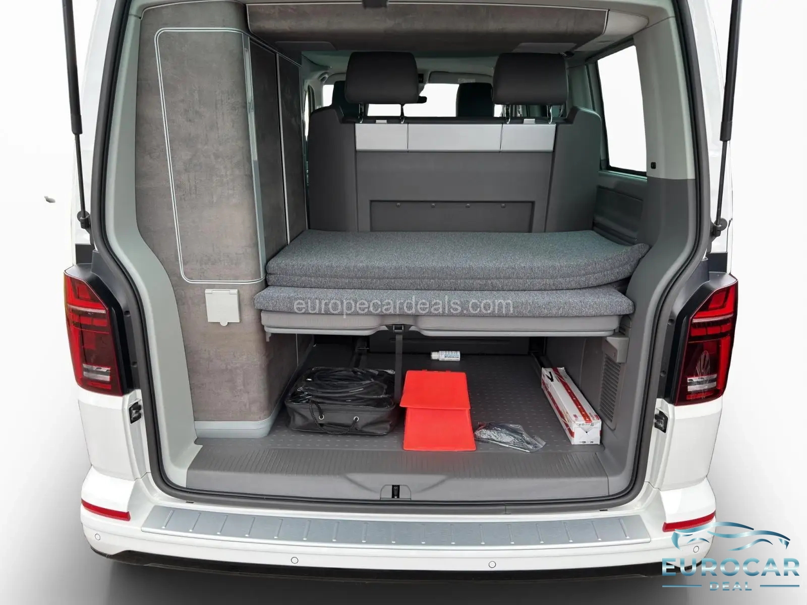 Volkswagen T6 California