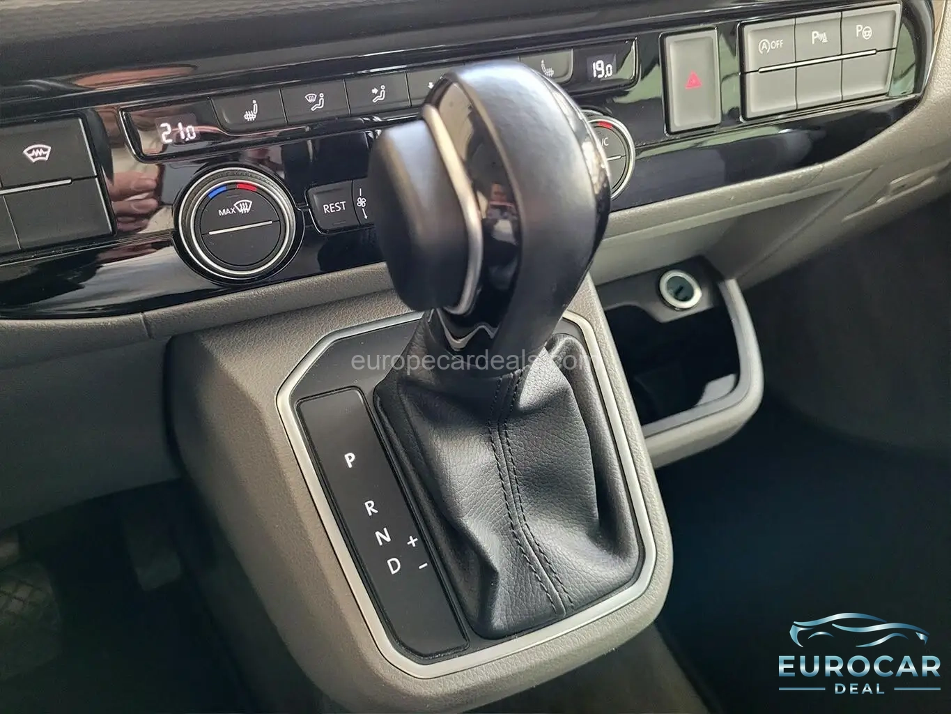 Volkswagen T6 California