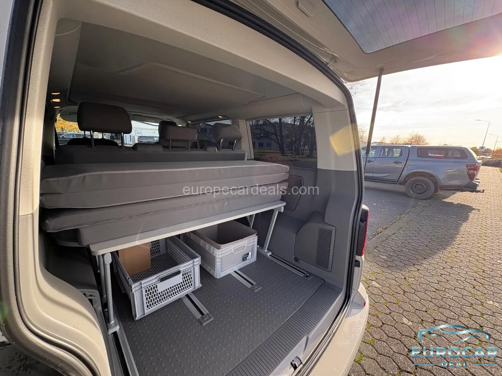 Volkswagen T6 California
