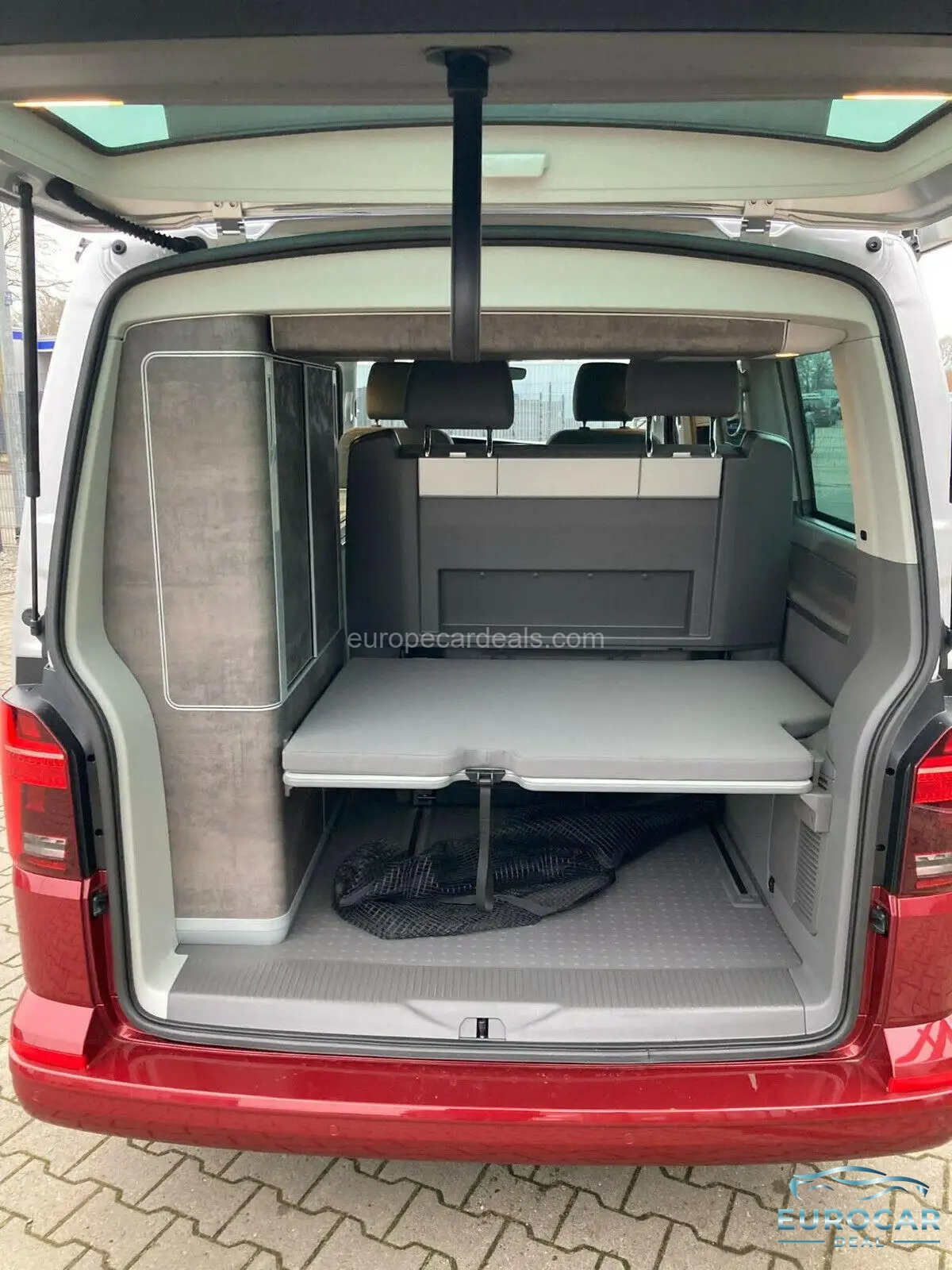 Volkswagen T6 California