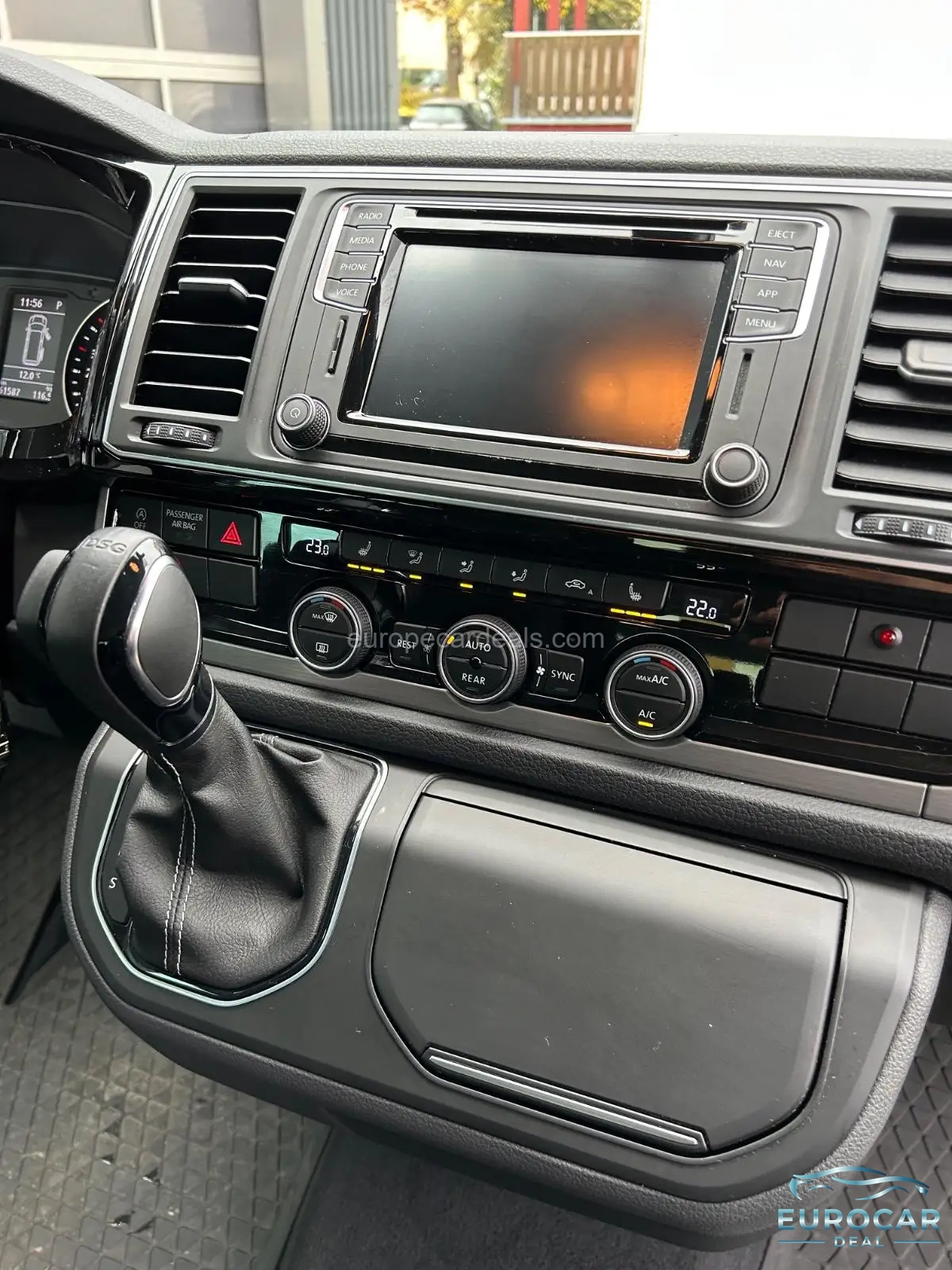Volkswagen T6 California