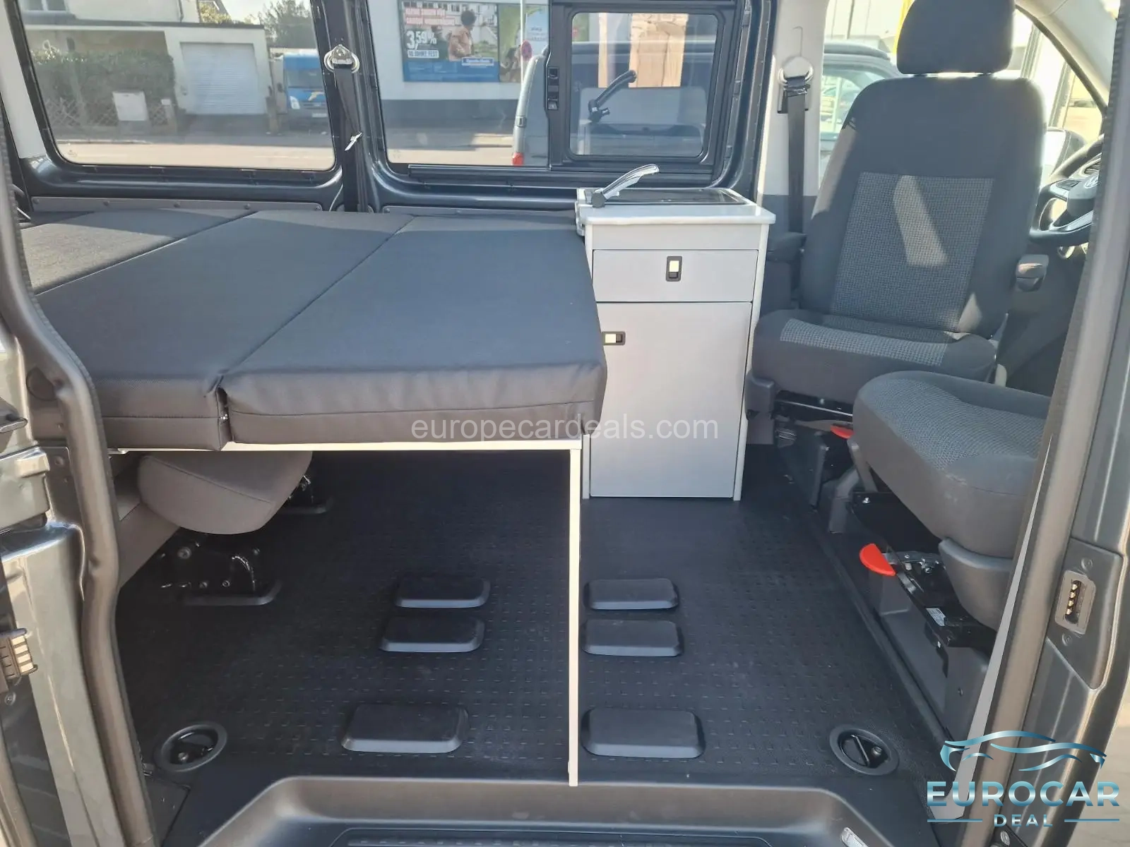 Volkswagen T6 California