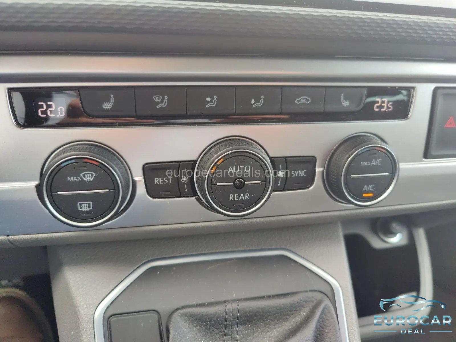 Volkswagen T6 Caravelle