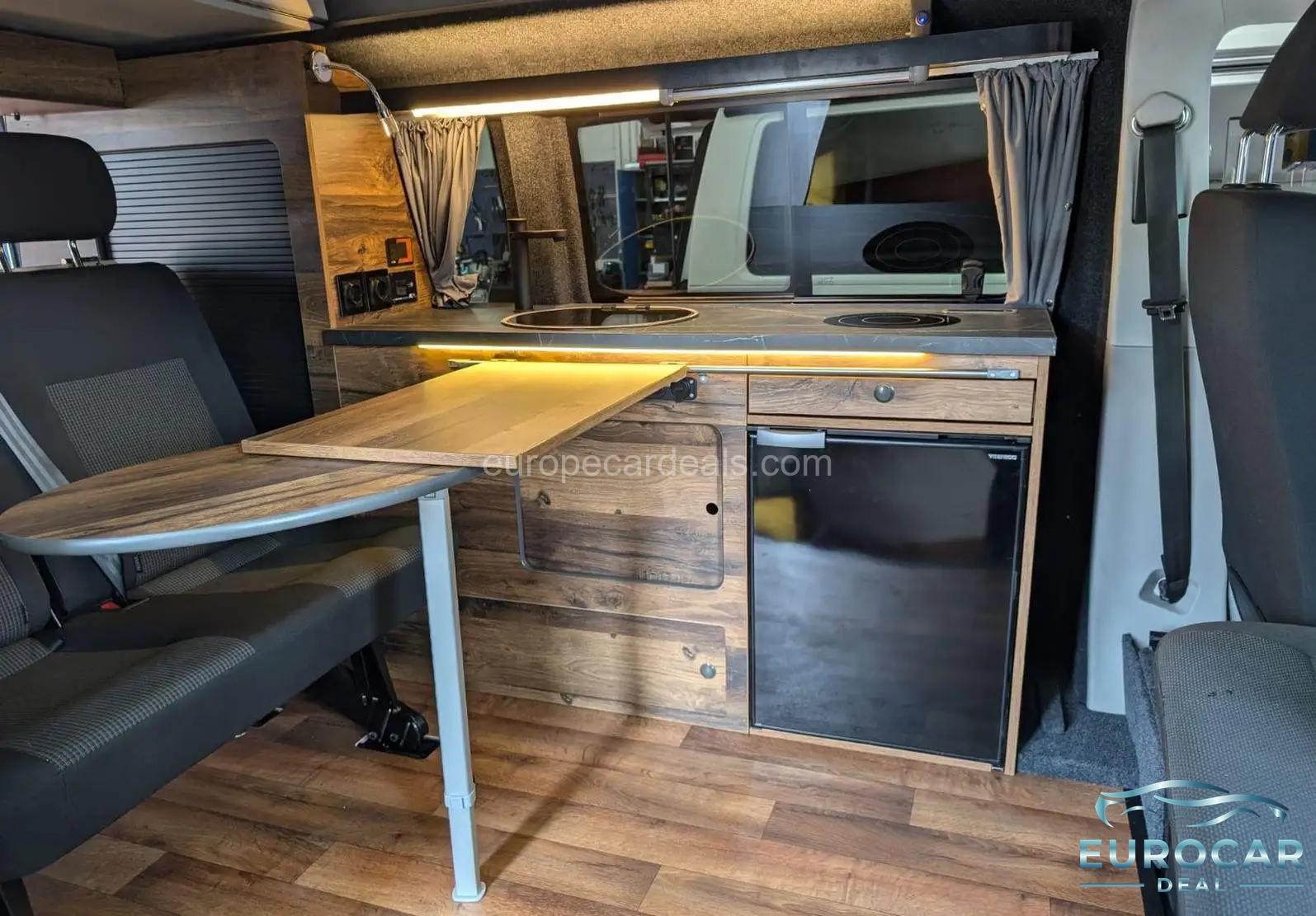 Volkswagen T6 California