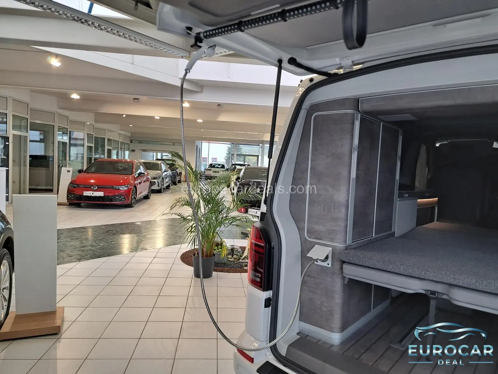 Volkswagen T6 California