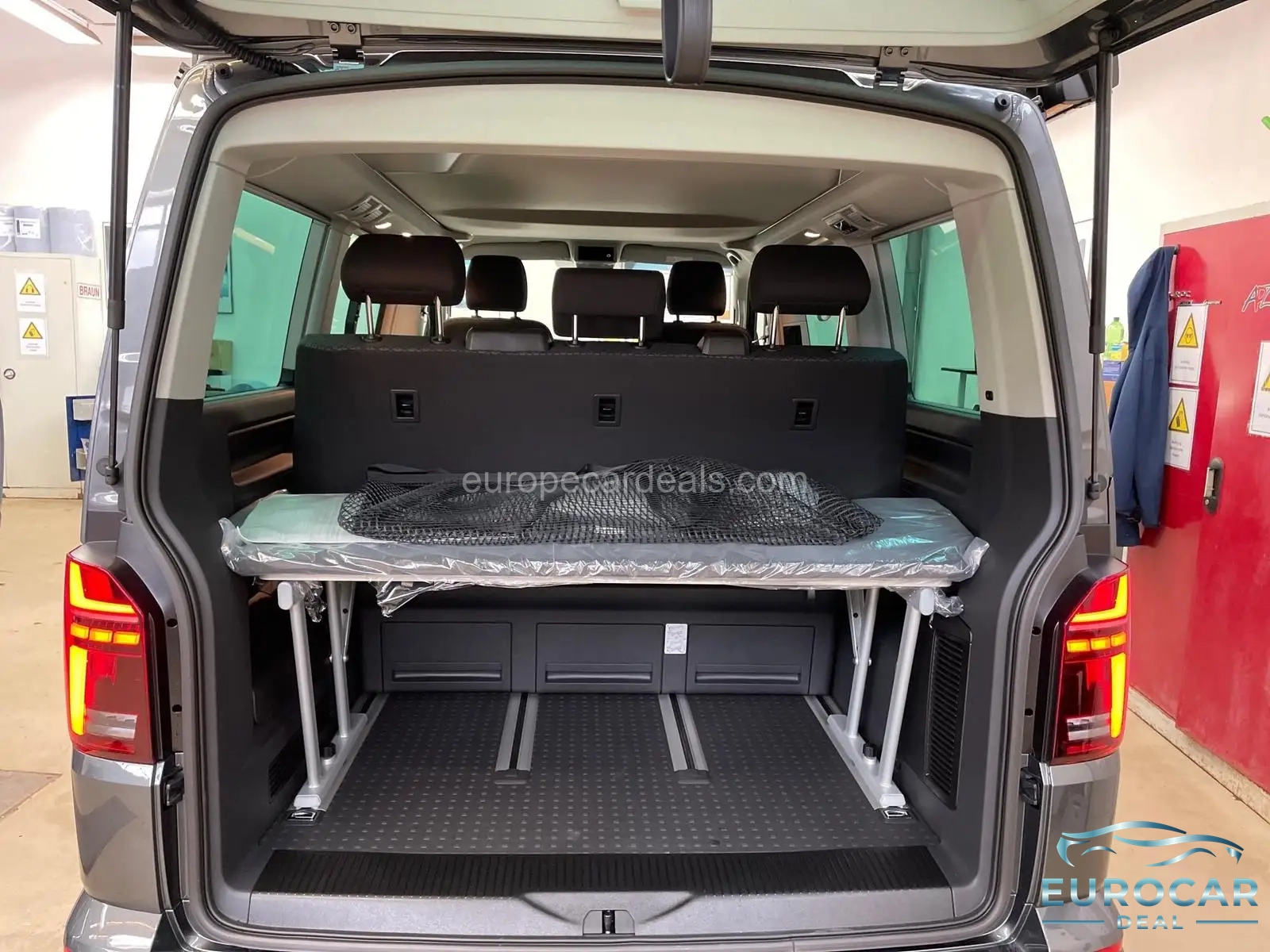 Volkswagen T6 California