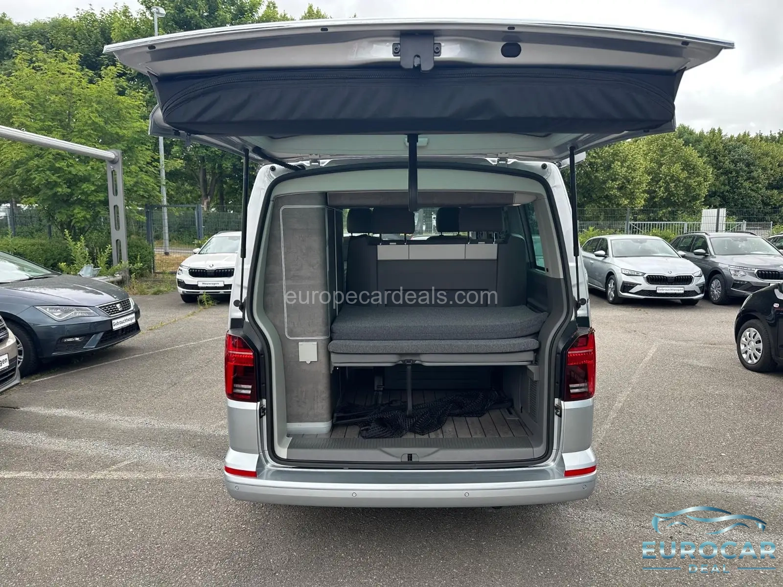 Volkswagen T6 California
