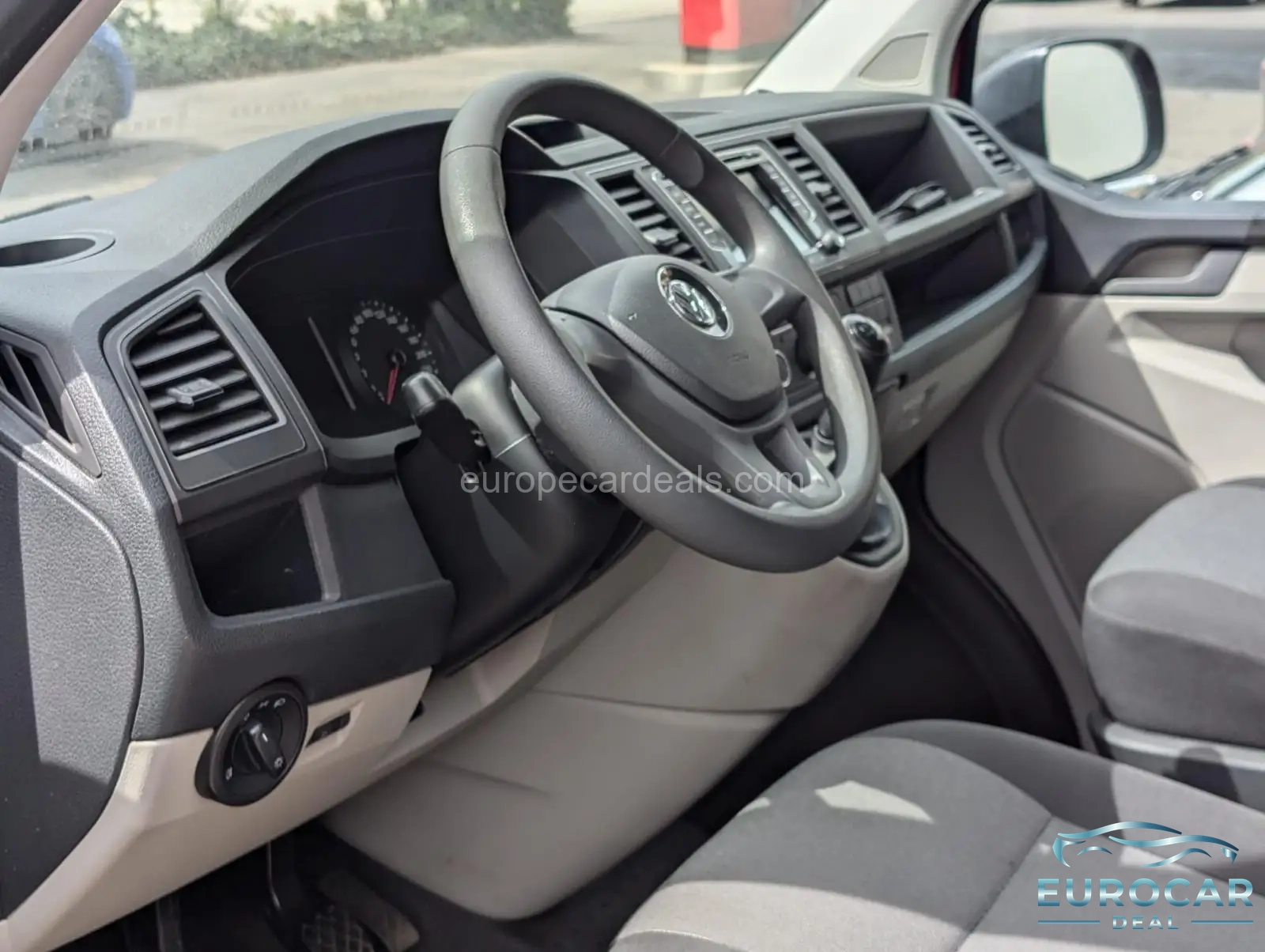 Volkswagen T6 California