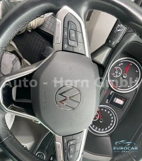 Volkswagen T6 Caravelle