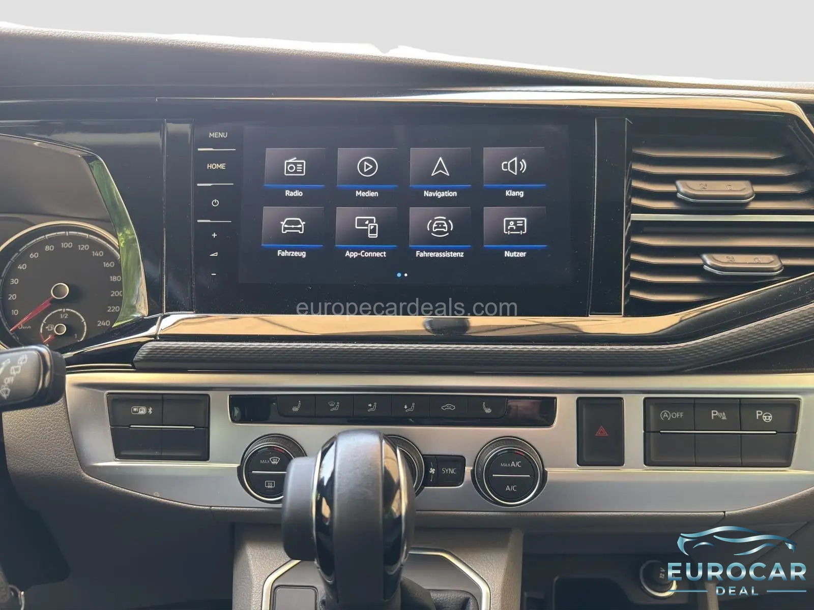Volkswagen T6 California