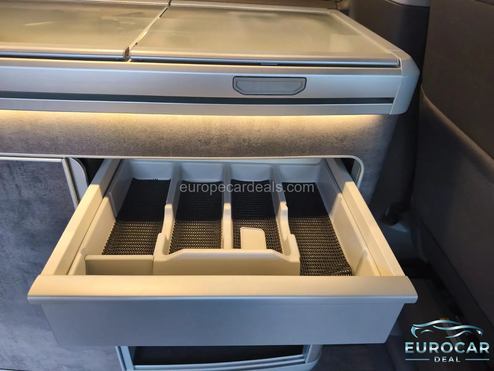 Volkswagen T6 California