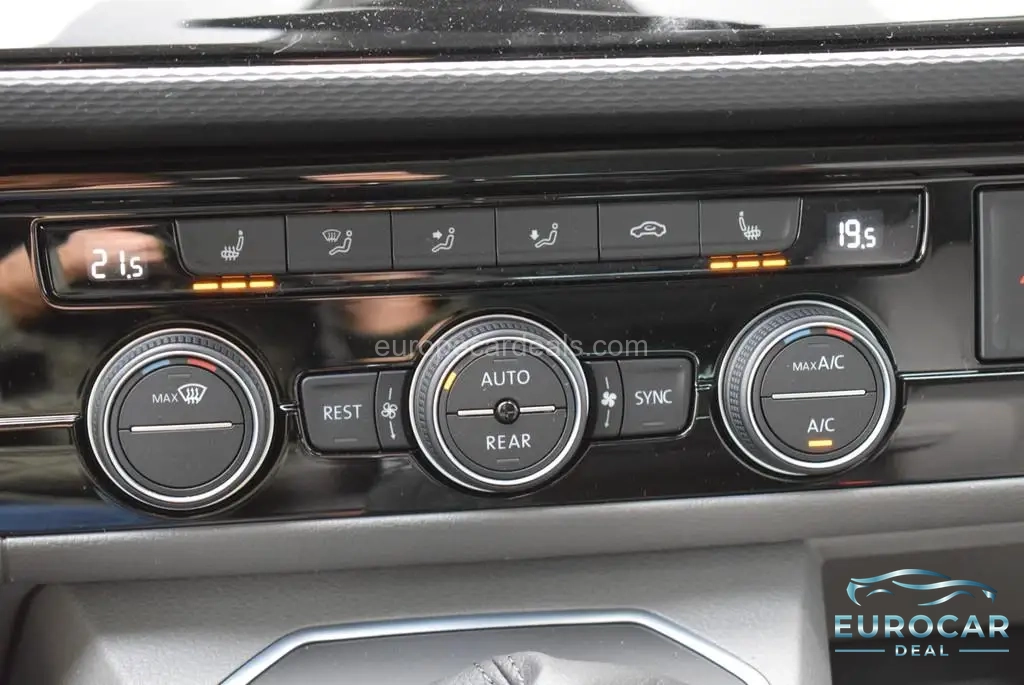 Volkswagen T6 California