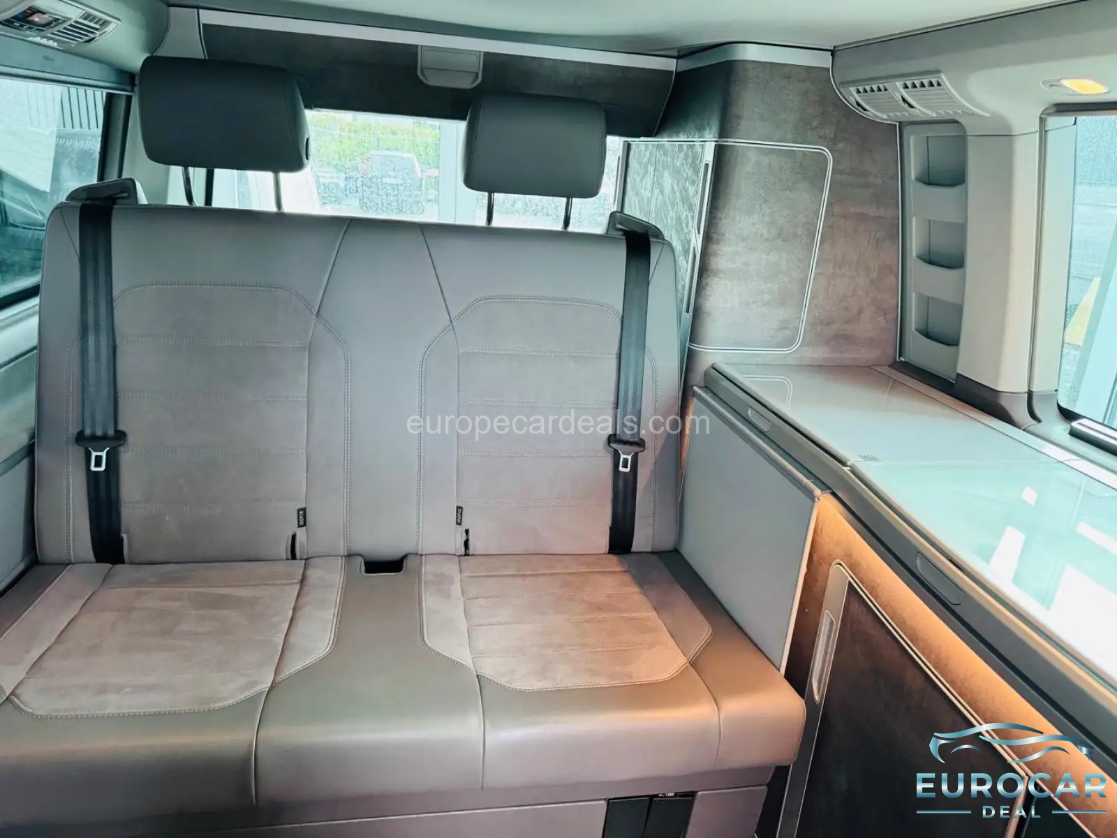 Volkswagen T6 California