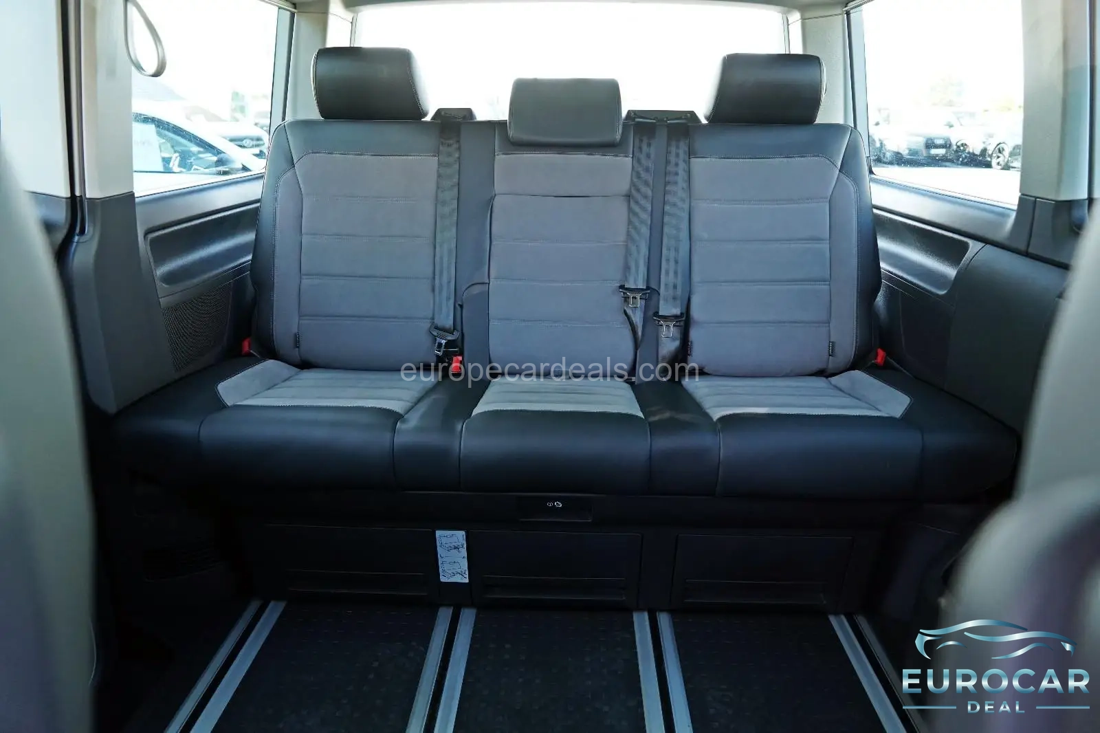 Volkswagen T6 California