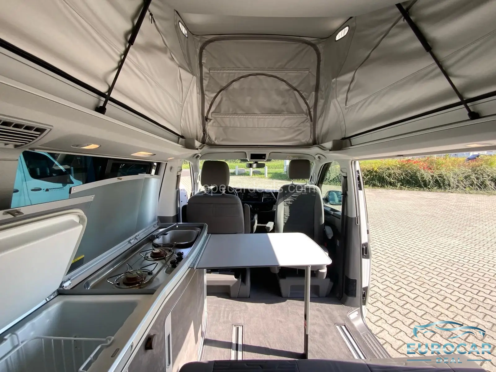 Volkswagen T6 California