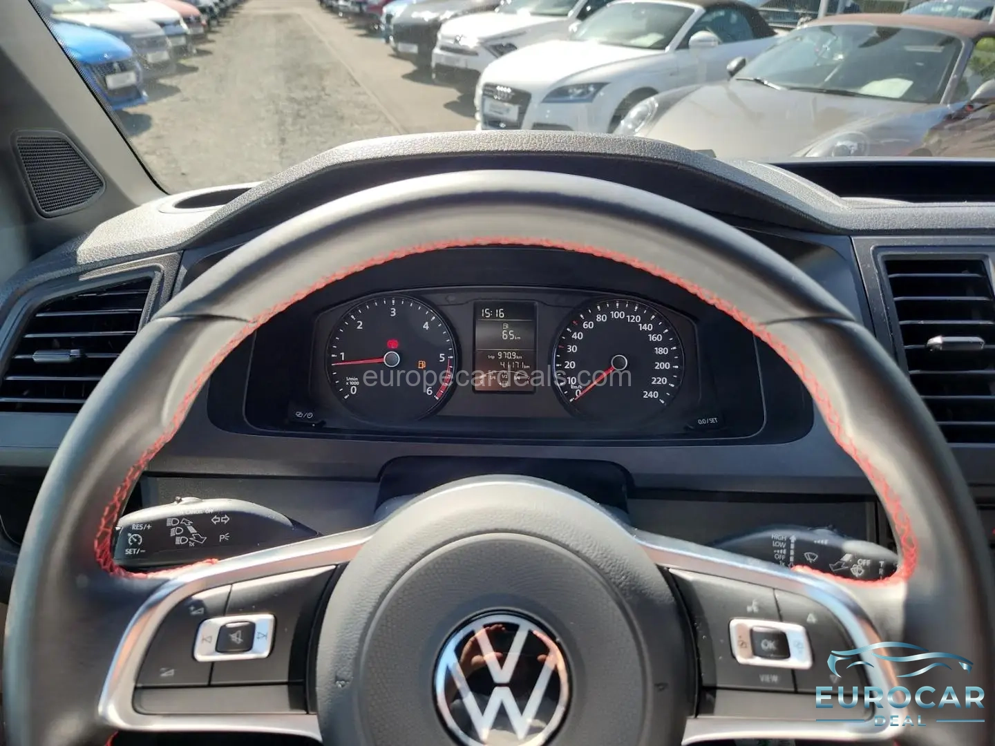 Volkswagen T6 California
