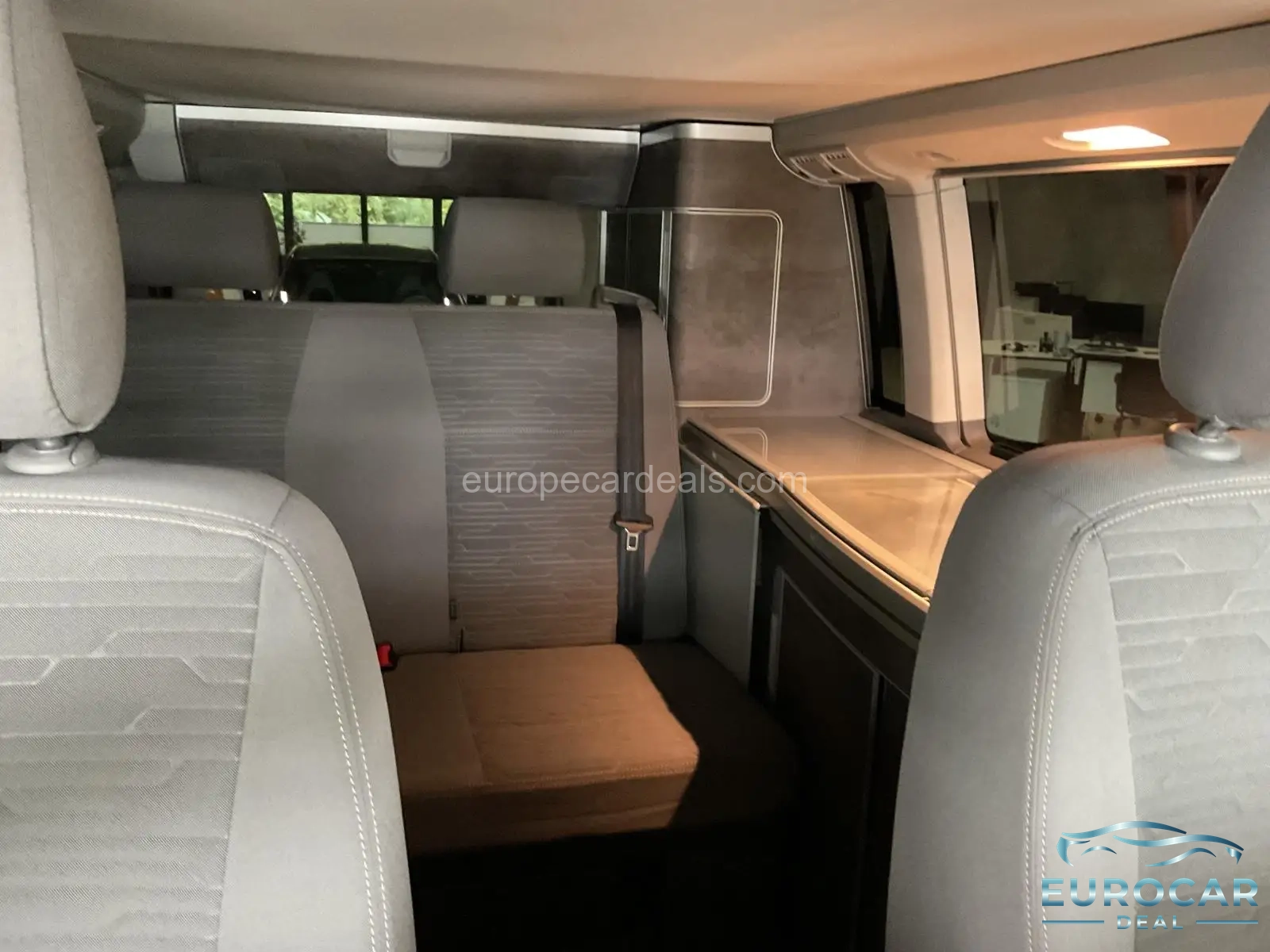 Volkswagen T6 California