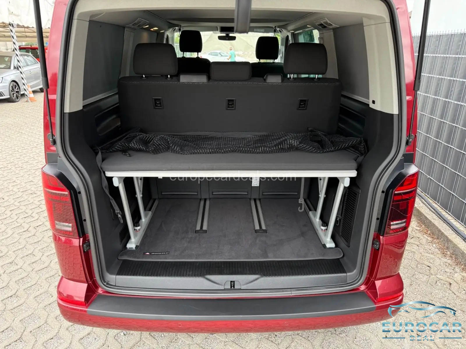 Volkswagen T6 California