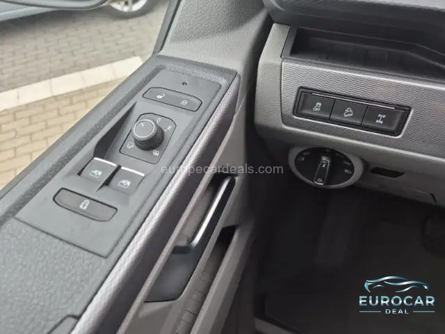 Volkswagen T6 California