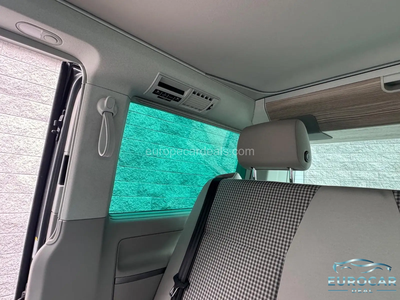 Volkswagen T6 California